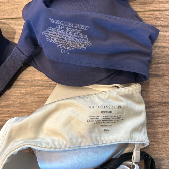 36A bra clean out !  Six bras in this package of bras - Picture 3 of 4